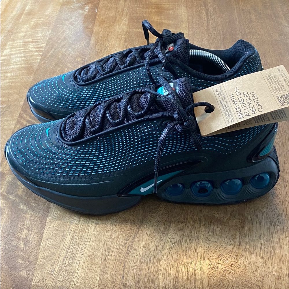 Nike Air Max DN ES Black/Dusty cactus - Picture 2 of 8